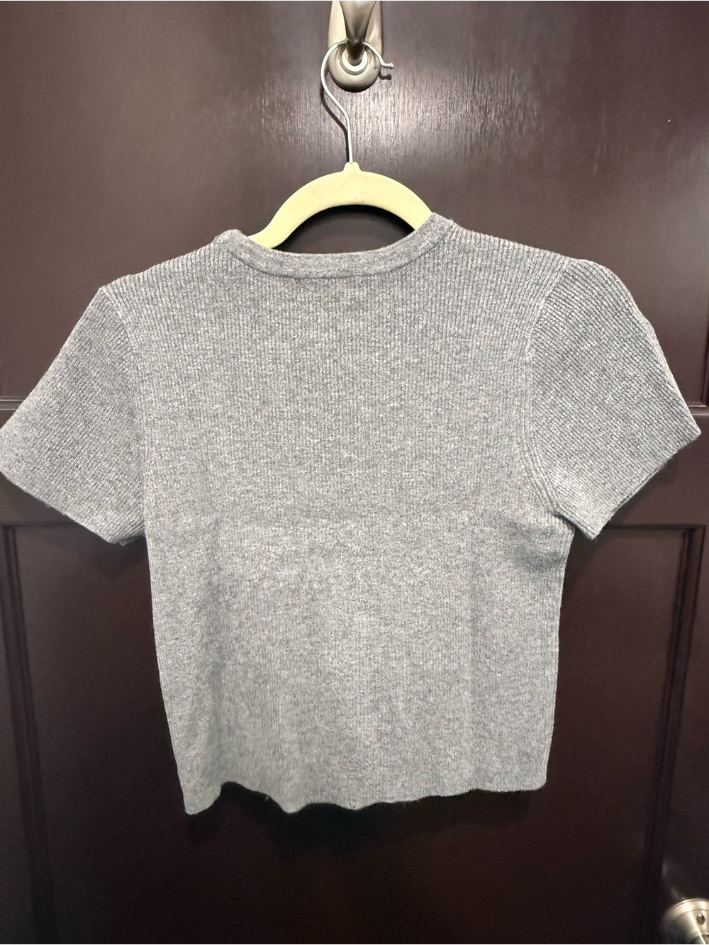 nuuds Heather Gray Ribbed Short Sleeve Knit Top - NWOT - Picture 3 of 4